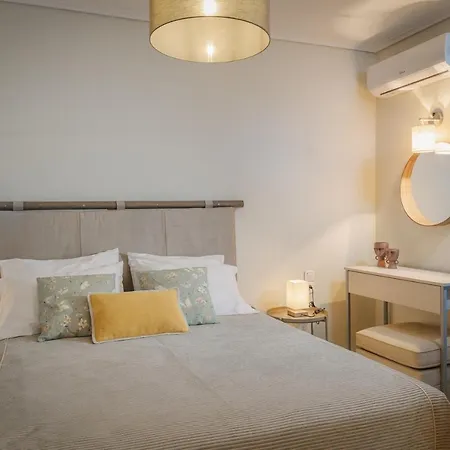 Infinity Blue Loft * זקינטוס טאון