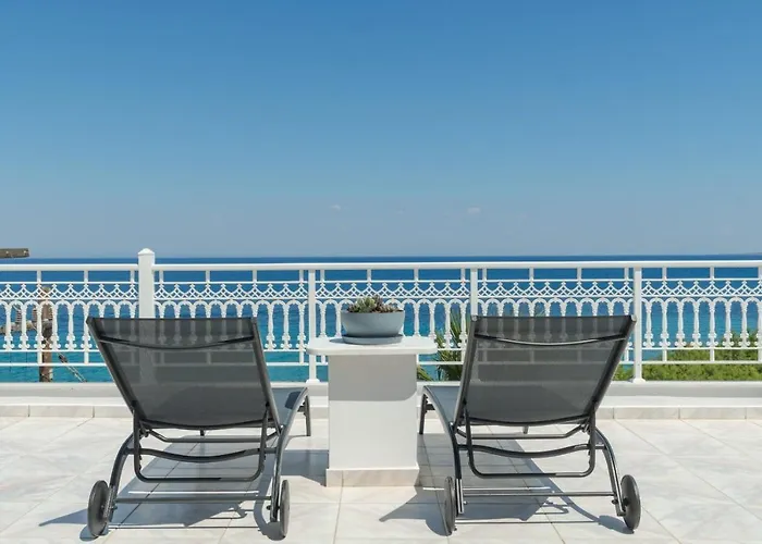 Infinity Blue Loft * 扎金索斯镇